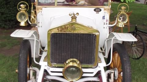 1910 Alldays & Onions Runabout