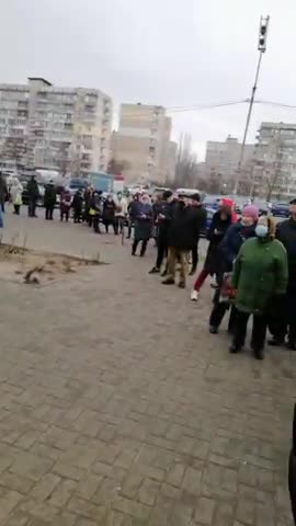 ΟΥΚΡΑΝΙΑ-ΟΥΡΕΣ ΣΤΑ ΑΤΜ