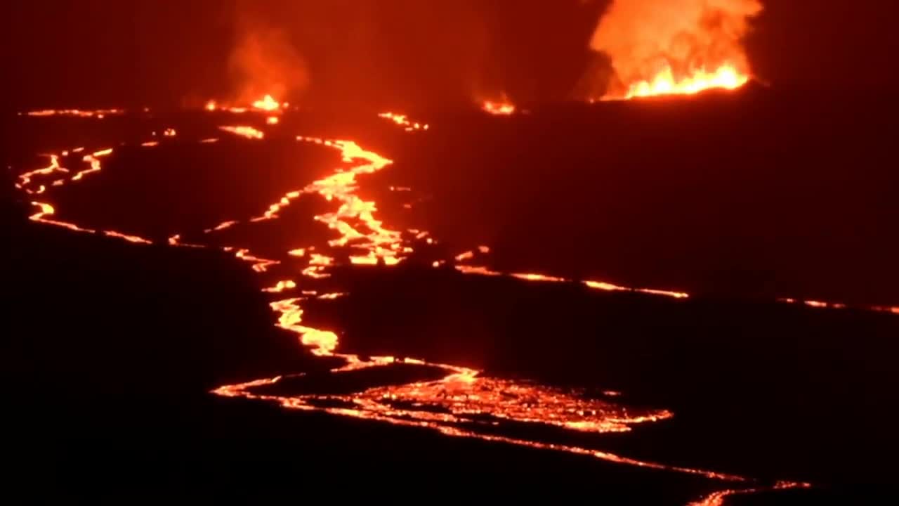 Núi Lửa ở Big Island Hạ Uy Di