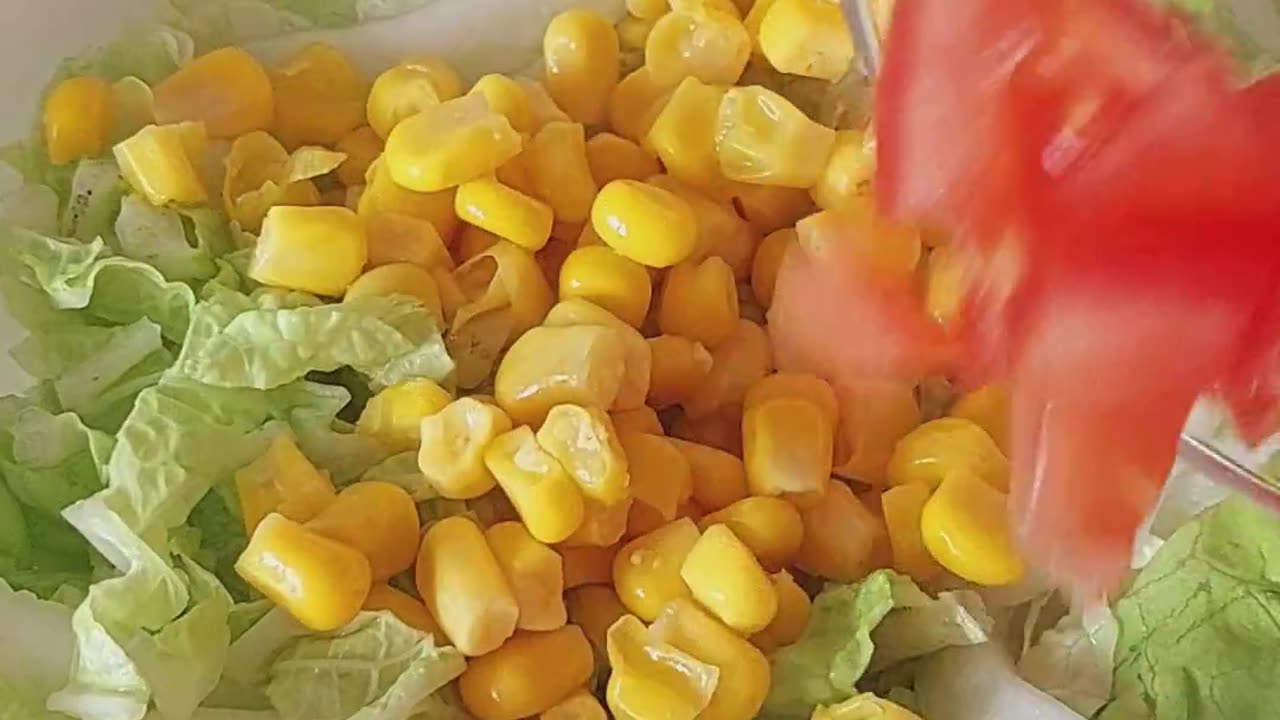 Easy Salad in a Bowl #cooking #recipe #salad #homecooked #food