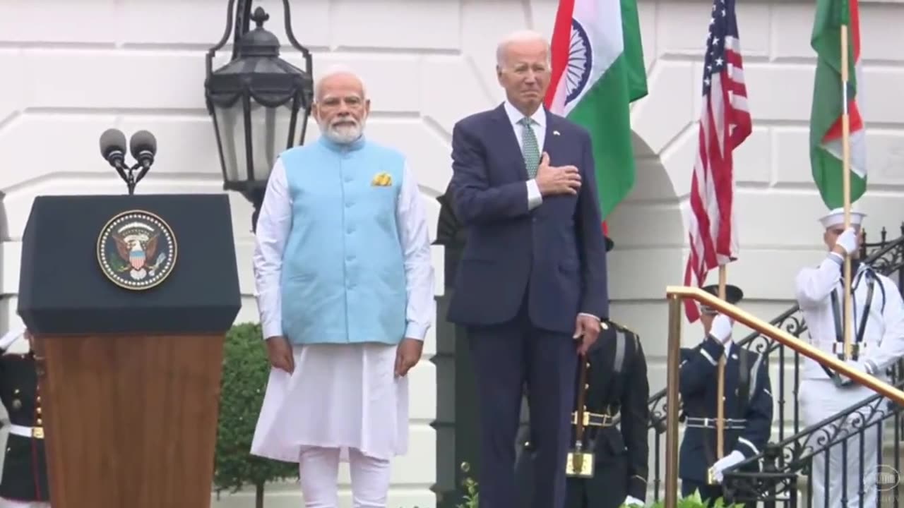 Biden Repeatedly Confused | Hand Over Heart For India's National Anthem? | Even Jill Seems Lost