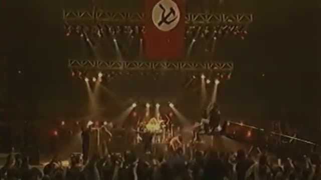 Egor Letov faz Show Nazbol em 1994
