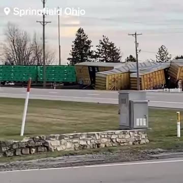 ANOTHER TRAIN DERAILMENT IN SPRINGFIELD, OHIO👀🤬