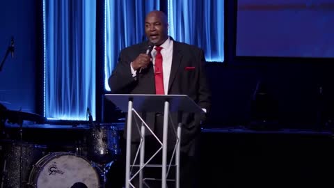 NC Lt. Gov. Pastor Mark Robinson Preaching! on Gun Rights