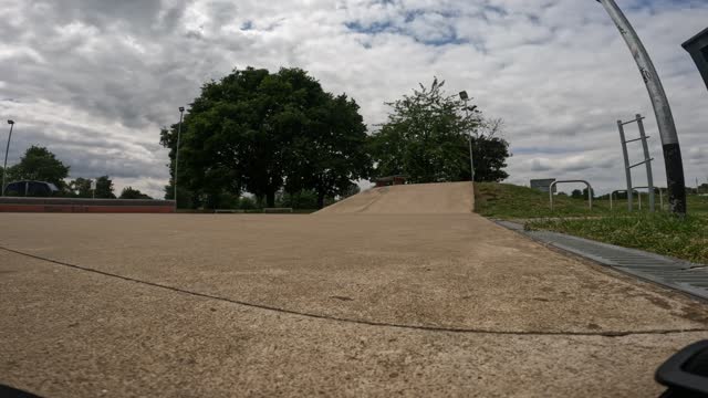 Can't Fakie 😆 Practicing.