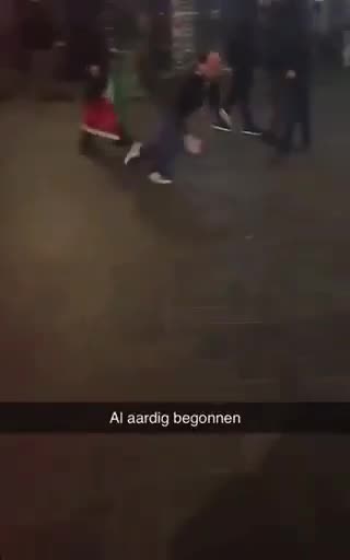 ⚠️ Middle Eastern Migrant MOBS are chasing down and attacking Jews in Amsterdam