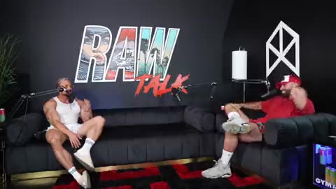 Bodybuilder Joesthetics dies aged 30.