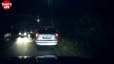 FUNNY - Woman Fail in traffic