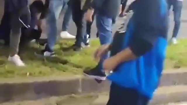 Italians Push Through Police Lines On March Against J4b M4nd4tes
