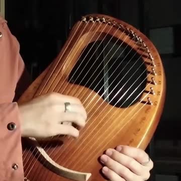 Small harp 19-string Laiya piano