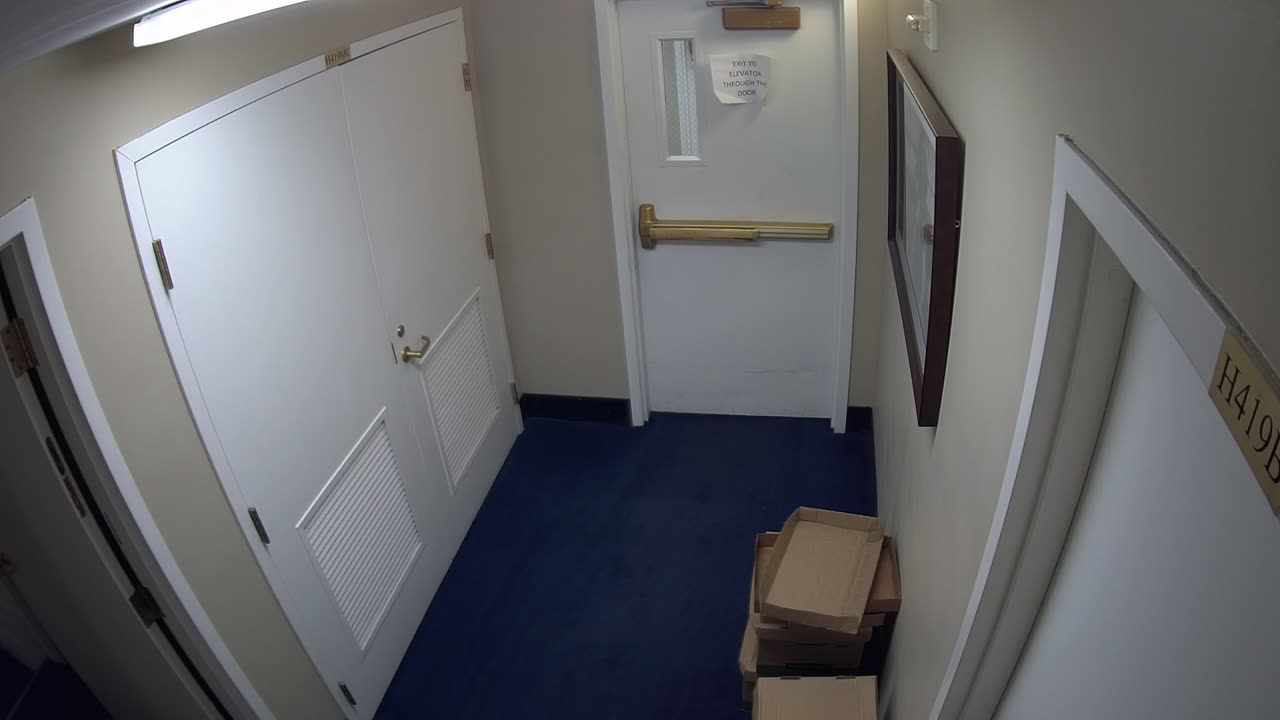 0450USCH04WestAtticnearH422_2021-01-06_04h40min01s070ms.mp4