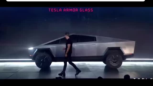 Tesla “Glass ”Test Gone Extremely Wrong on Live