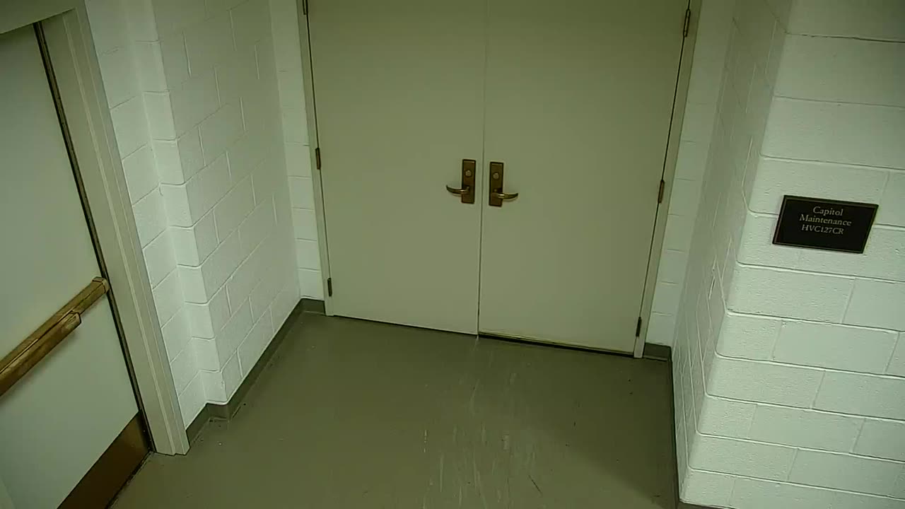 7111CVCULElevator#3nearHVC127_2021-01-06_21h00min03s057ms.mp4