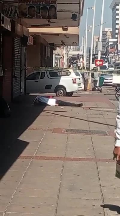 Man allegedly commits suicide after being pursued by police in Durban