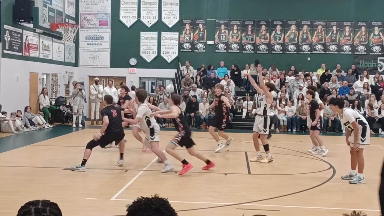 ACS VS PILGRIM BOYS VARSITY BASKETBALL Jan 26, 2024 Some of first half