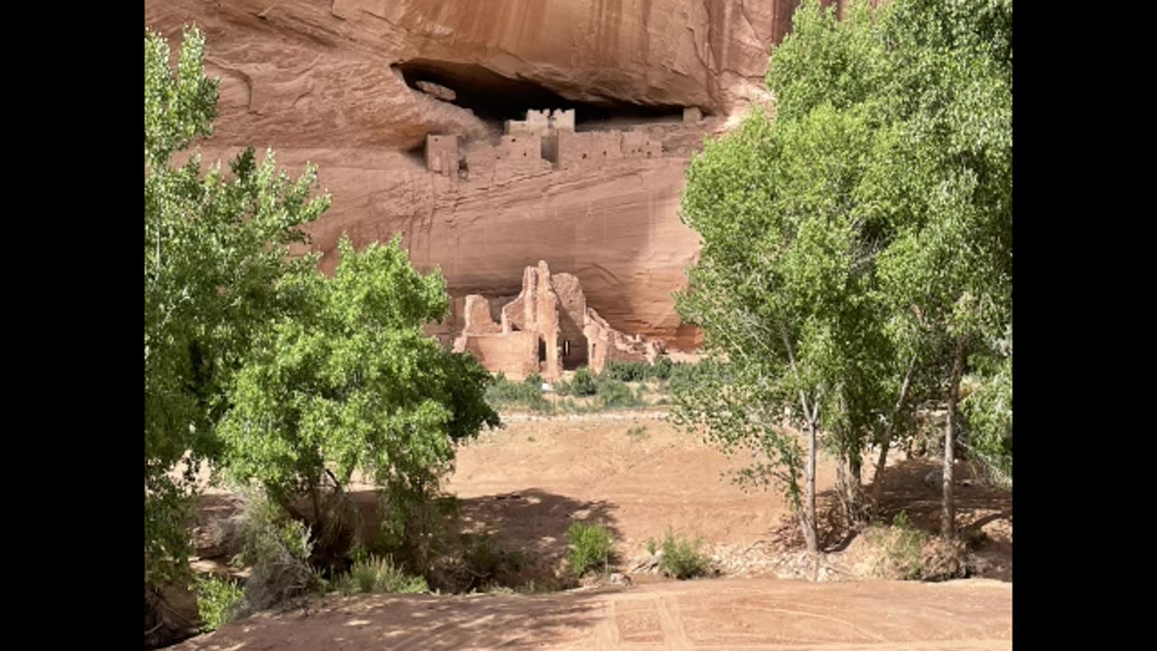 Canyon de Chelly National Monument tour