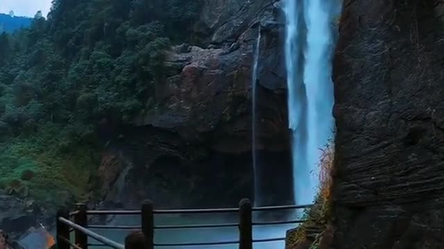 Beauty of Nature | Beautiful Water Fall | Sri Lankan Beauty | Visit Sri Lanka