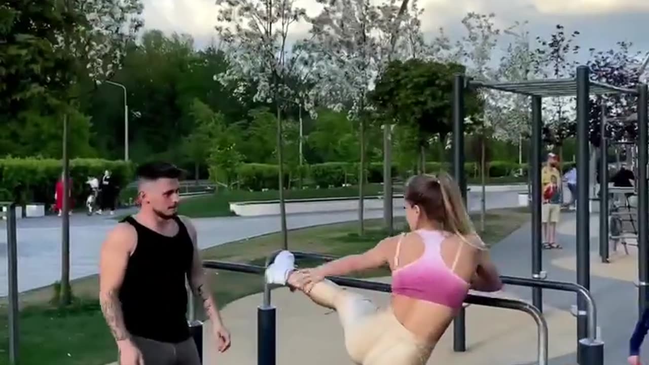 WOW😏NICE POLICE GIRL PUNISHED BODYBUILDER