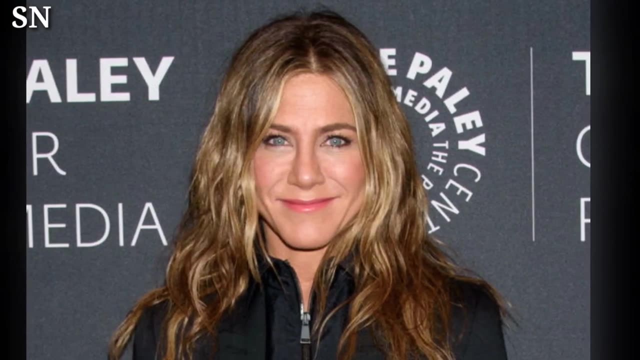 Jennifer Aniston Shares Which 'Friends' Wardrobe Pieces Are Still in Her Closet