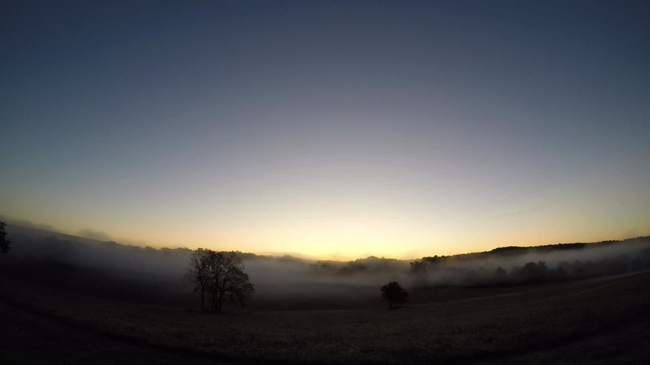 Sun ☀ Rise 10 7 23 34f/1c