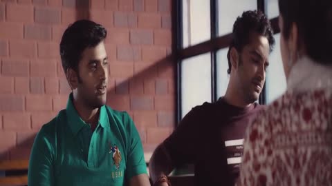 Ee nagaraniki emaindhi