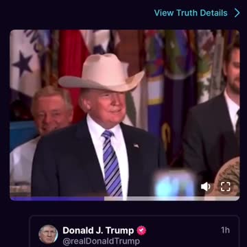 Dan Scavino TS post "Join Me Tonight!"