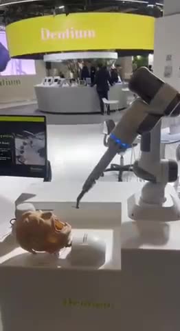 ROBOTIC DENTISTRY - OPEN WIDE...NOT FOR ME