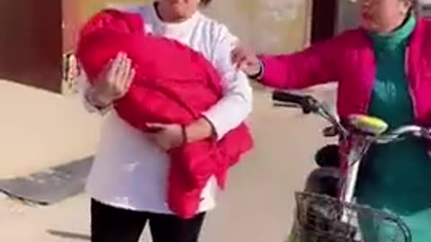 TENTE NAO RIR VERSAO CHINESAS E ETC.: