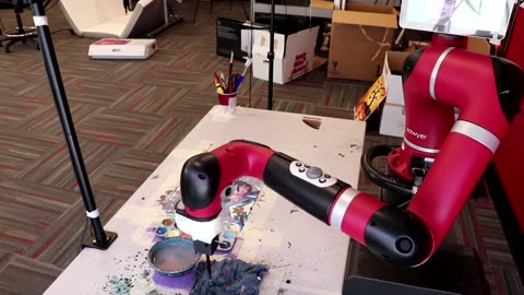 Painting robot tests AI’s ability to be imprecise