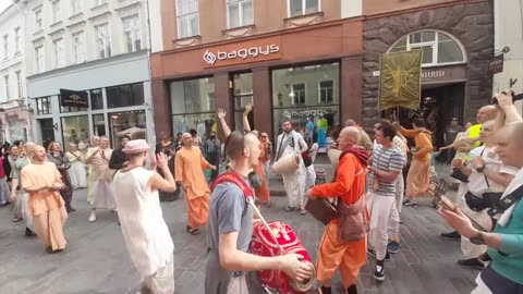 Hare krishna MONKS DANCING 👌😍😍💕★彡SིAིJི彡★