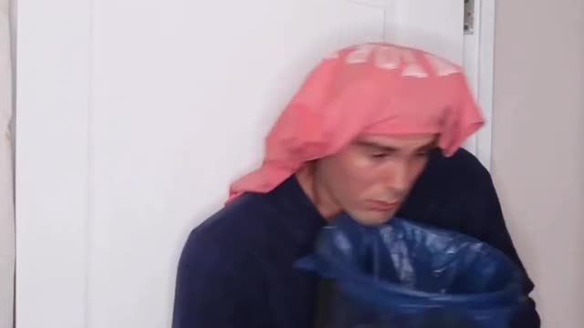 Mom doesn_t care at all_-- _ryanhdlombard_-__family _mom _changing _awkward