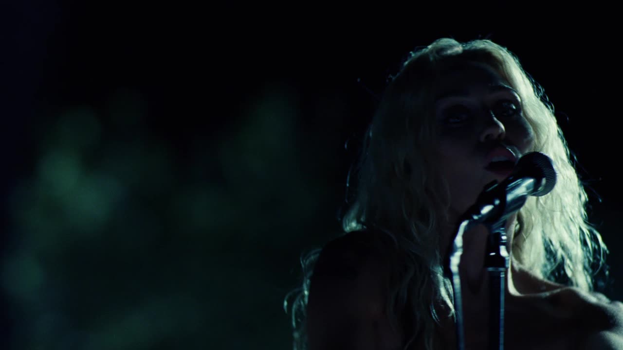 #Miley Cyrus - Flowers (Backyard Sessions)(1080P_HD)