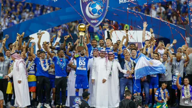 Cristiano Ronaldo 'offered £186m Saudi contract' with talks 'advanced' despite World Cup