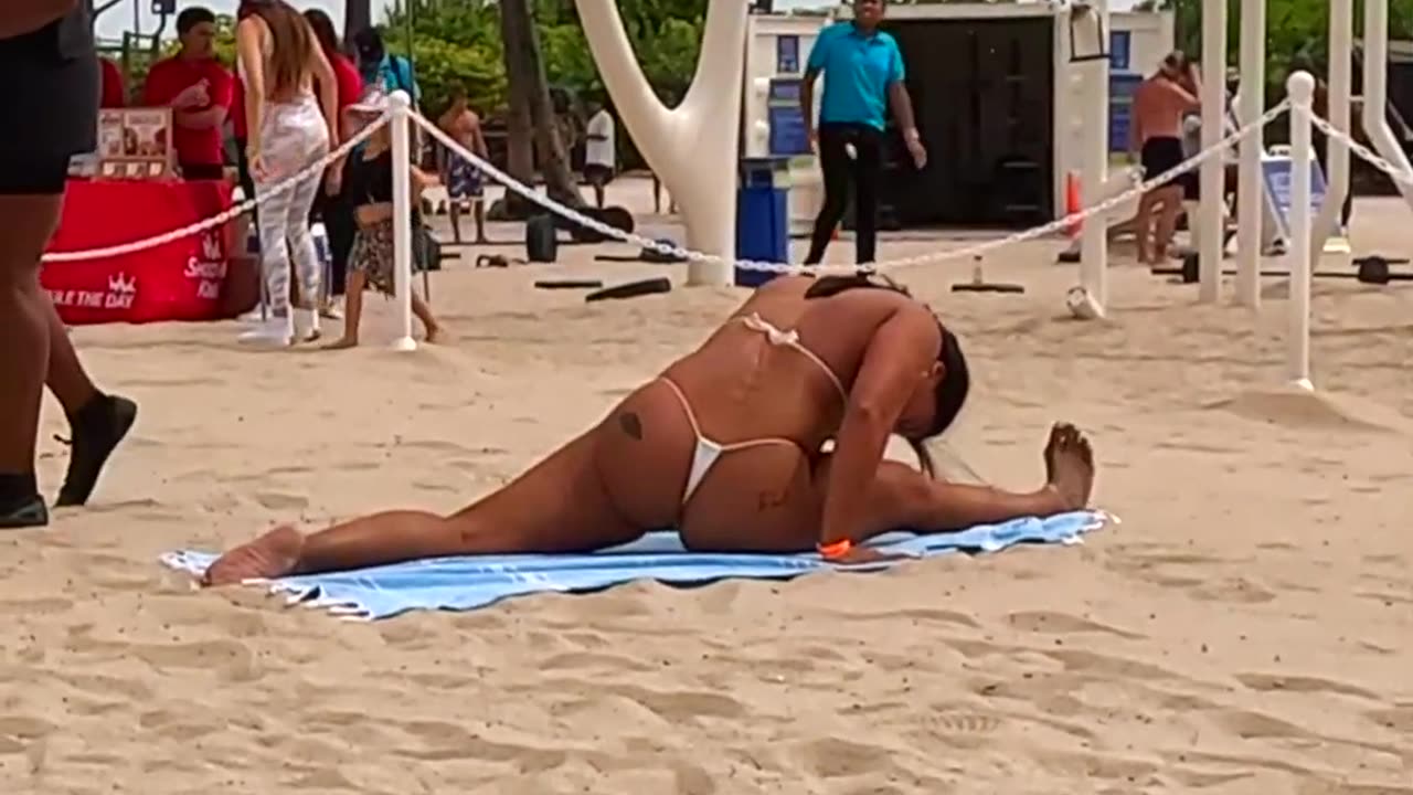 PARTY WORK OUT, INSANE!