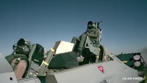 5 Incredible Military Moments Caught On Camera