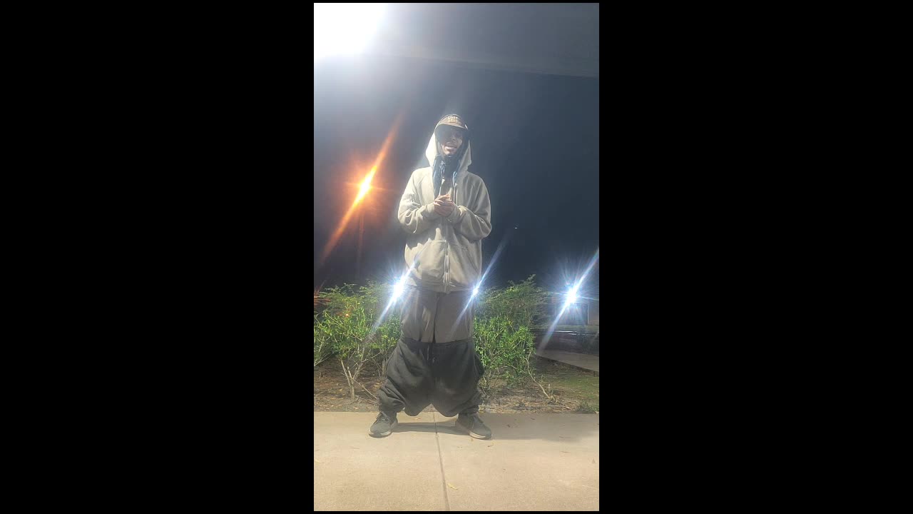 IN WAR SHOUT OUT MY HOME TOWN PEOPLE NAWFSIDE WE DID GODS WORK WE ALREADY WON NO MATTA WE UP BIG💪🏾🔵