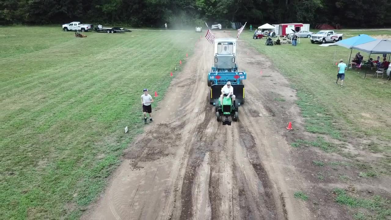 Branson tractor pulls 2