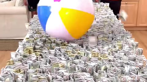$100,000 Beach Ball Roll!