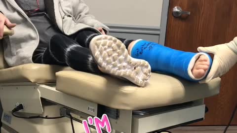 Cast Removal Has Mom Concerned