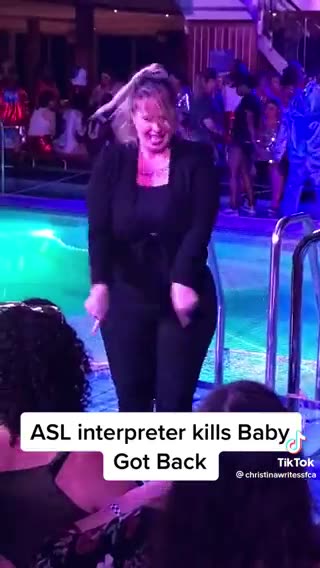 @Lauren3veMemes Omg… THIS is awesome!!! ASL interpreter phenomenal performance!! #ASL #BabyGotBack