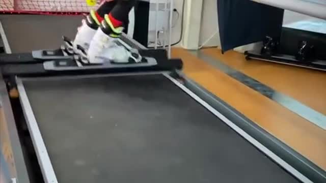 Indoor ski training looks like so much fun 🔥 (via @likhacheva_skiIG) #skiing #ski #training