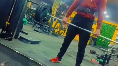 Gym deadlifts