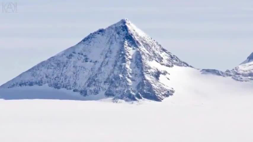 ADMIRAL BYRD'S STRANGE ADVENTURE OF PEOPLE LIVING INSIDE THE EARTH