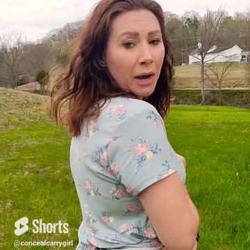 A perfect concealed carry top!