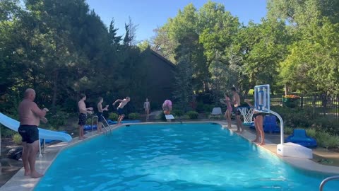 10 Family Members Created an Intricate Basketball Trickshot Around a Pool