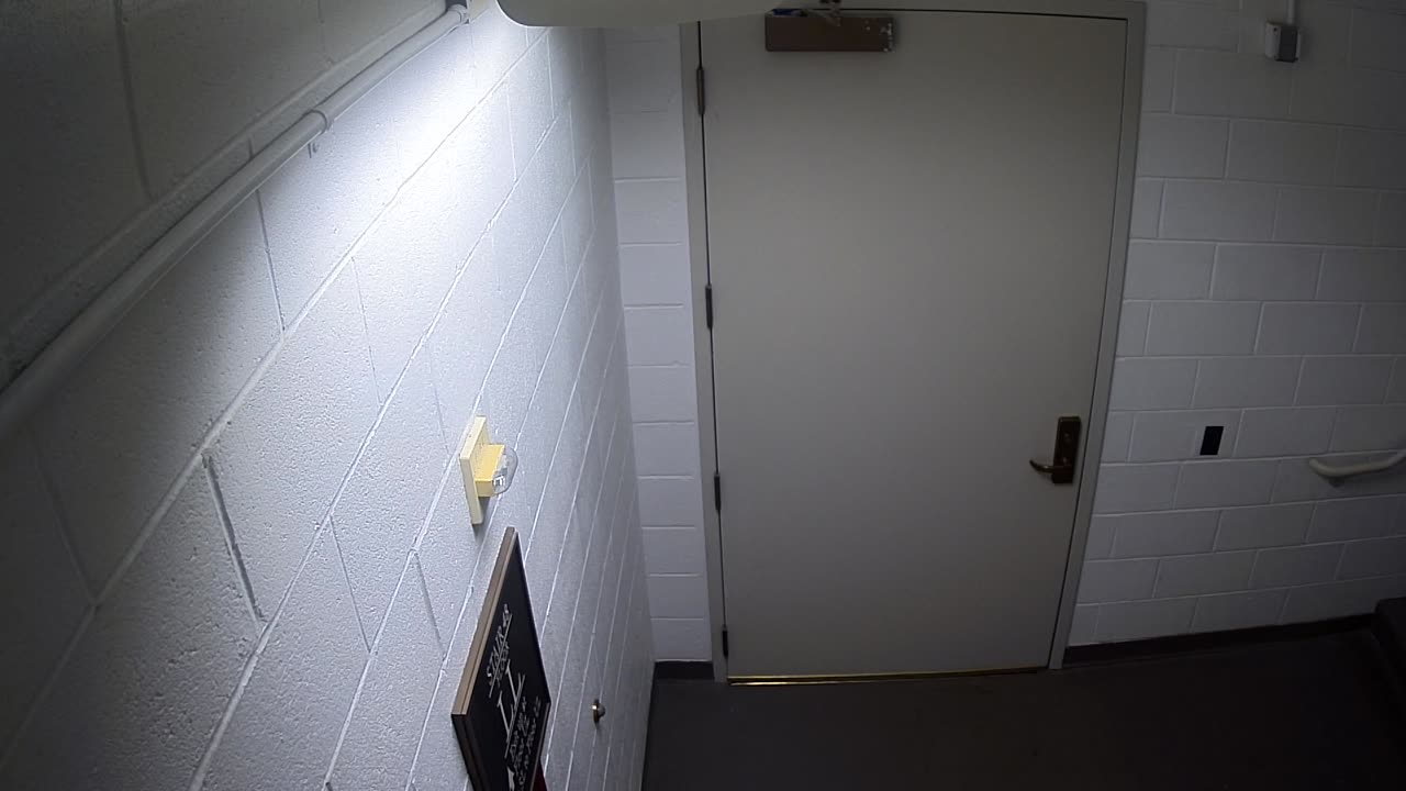 7043CVCLLStair48_2021-01-06_01h40min00s910ms.mp4