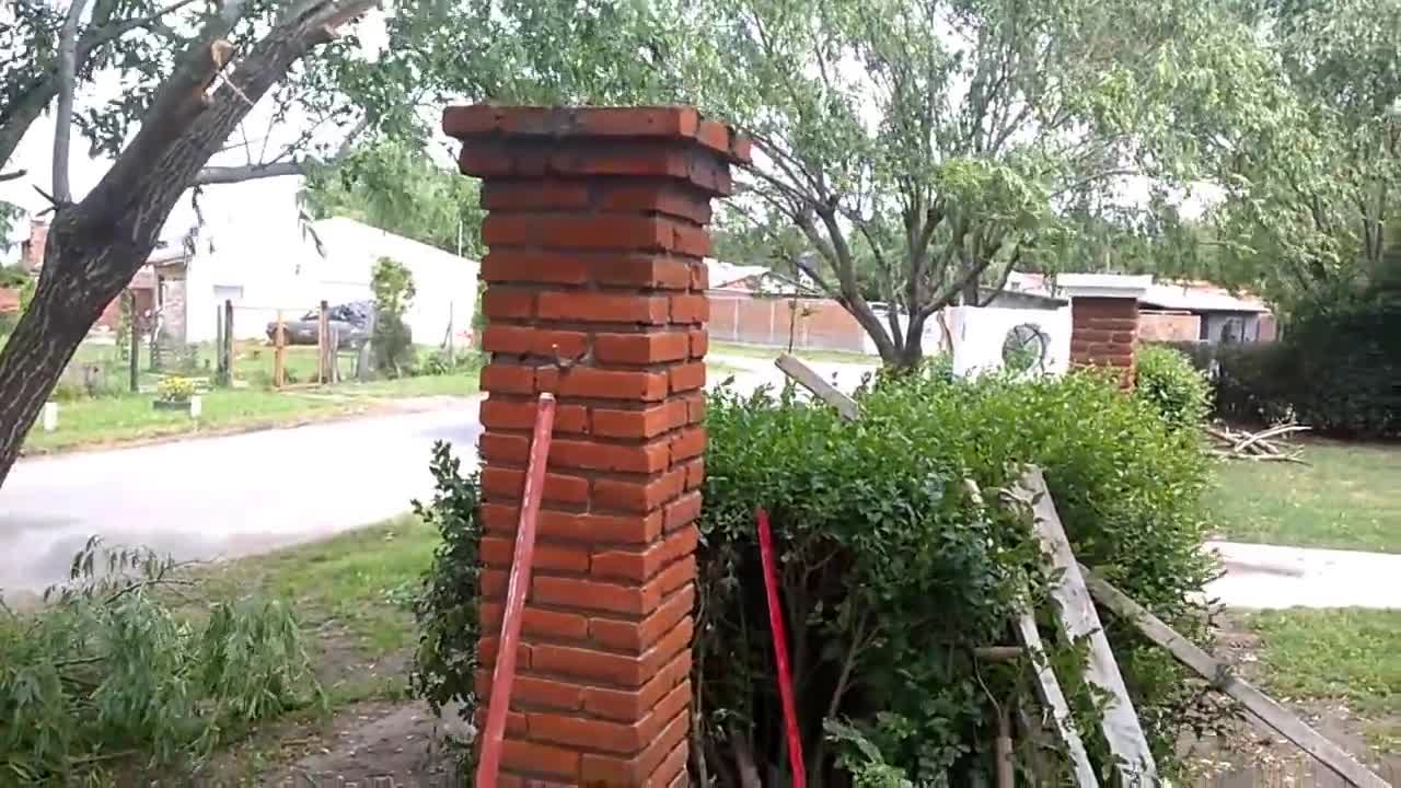 Construccion de columnas de ladrillo