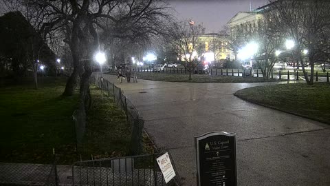 0681USCG00SWDrivenearRHOBTaxiStnd_2021-01-05_17h27min32s250ms.mp4