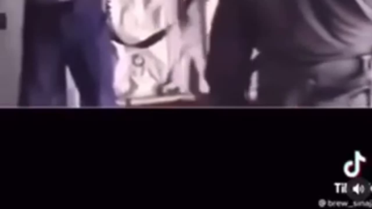 When they say chemtrails are not real