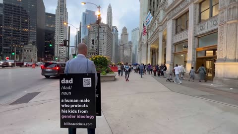 A dad save his kids.